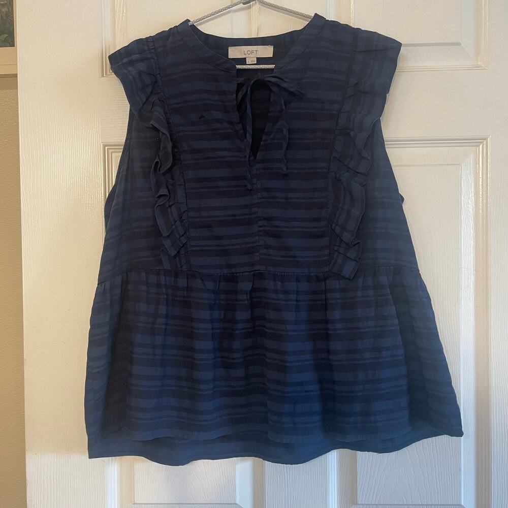 LOFT Women's Sleeveless Blue Striped Ruffle Tie-Neck Peplum Shirt Top Sz L